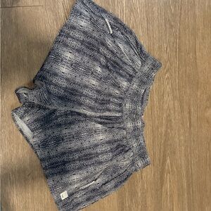 Women's Vuori shorts